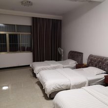 大方凤仪商务酒店