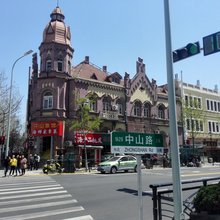 海潮民宿(青岛火车站栈桥店)