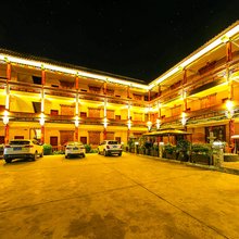 泸沽湖天海酒店
