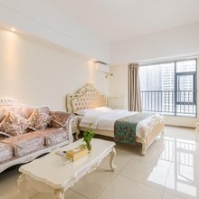 鑫城公寓(佛山万达千灯湖店) 