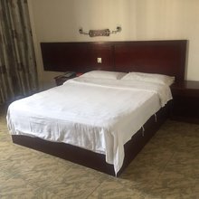 得美旅馆(玉林旅游汽车客运站店)