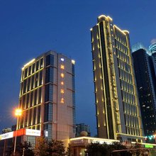 青岛海都大酒店(黄岛金沙滩井冈山路地铁站店)
