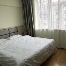 锦州爱家时尚宾馆(医科大学铁道学院店)