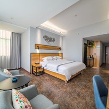 海口希尔曼智慧酒店(农垦中学海垦花园夜市店)