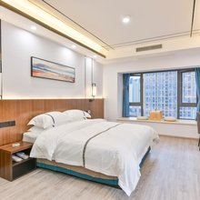 嘉月公寓(成都东站西广场店)