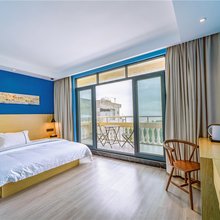 8号客栈(钦州三娘湾店)