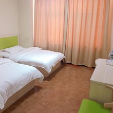 天津诺格缘快捷宾馆(中国北方五金城金钟街地铁站店)