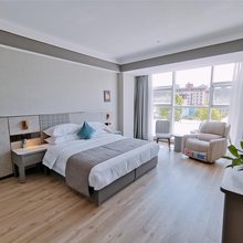 兰欧酒店(淮南政务中心高铁南站店)