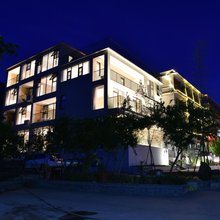 云台山来野民宿(岸上服务区店)