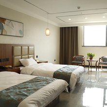 登封富东酒店