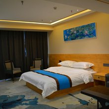精河泊晶商旅酒店