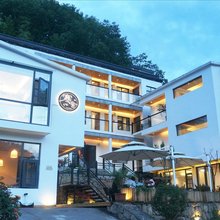 寒舍·暖居民宿(重渡沟景区店)