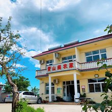 青山阁农家院(车神架店)