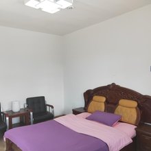 拉萨木槿客栈