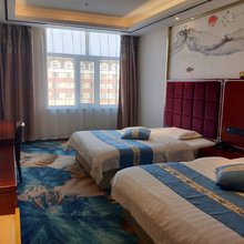 牙克石鑫禧龙商务宾馆(火车站店)