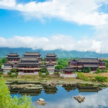 天津盘山望岳唐苑度假公寓(天津传媒大学店)