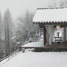 卧隐山居民宿(都江堰店)