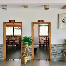 黄山湖畔渔家