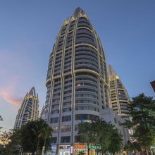花筑·西双版纳轻舍民宿(告庄西双景度假区星光夜市店)