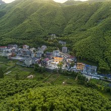 悦山云墅·安吉奢华民宿