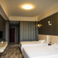 武汉博泰宾馆(黄陂广场店)