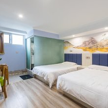 世豪商务酒店(南京仙林中心地铁站店)