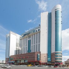 哈尔滨昆仑大酒店(中央大街哈尔滨火车站店)