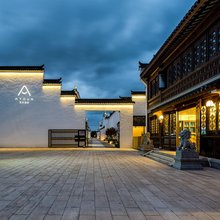 上海顾村公园刘行地铁站亚朵酒店
