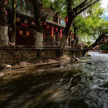 君泊轩水岸庭院(丽江古城店)