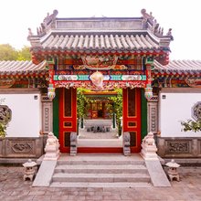 易县卧龙山居