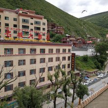 德格名城大酒店