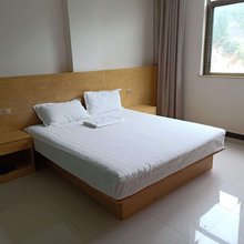 通山隐水人家