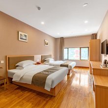 皇庭商务宾馆(盐城宝龙广场万达广场店)