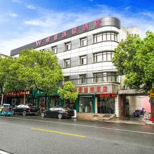 唯景连锁酒店(苏州震泽店)