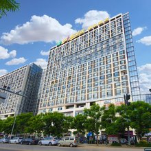 动感生活酒店(昆明南站第七街区店)