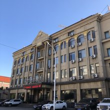 四海家商务宾馆(营口辽河大街店)