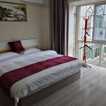 绵阳鸿鹄客栈(绵阳高铁站万达广场店)