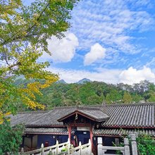 青城山逸闲庐度假酒店