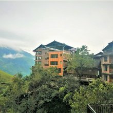 龙脊梯田平安山庄