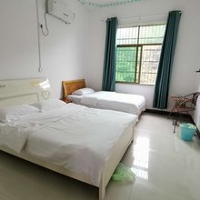 平江碧泉山庄