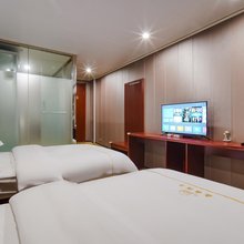 维尔斯酒店(贵阳北站新寨地铁口店)