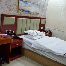 罗甸东平宾馆