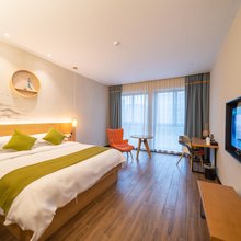 逸居江南轻奢酒店(上饶吾悦广场店)
