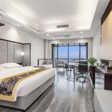 朗坤商务酒店(长沙高铁南站大塘地铁站店)