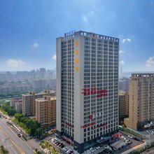 宜尚酒店(庐江安德利广场店)