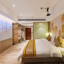 湛江奇人公馆酒店(恒逸广场华都汇店)