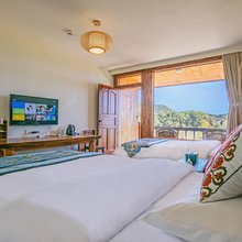 泸沽湖陌上花开湖景客栈