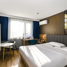 7天优品Premium(天津火车站北广场地铁站店)