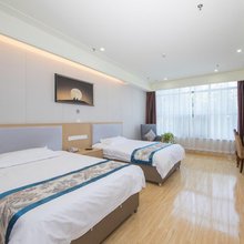 悦尚酒店(扬州大学江阳路南校区店)