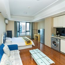金华嘉豪公寓(万达广场地铁站店)